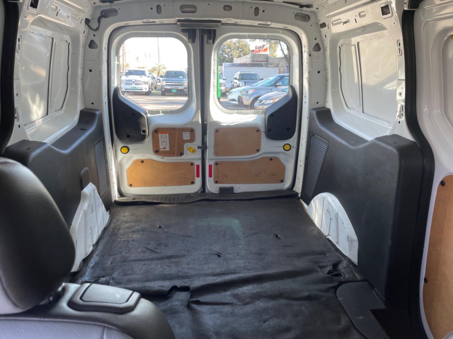 2015 WHITE FORD TRANSIT CONNECT XL (NM0LS7E70F1) with an 2.5L engine, Automatic transmission, located at 5103 Dorchester Rd., Charleston, SC, 29418-5607, (843) 767-1122, 36.245171, -115.228050 - Spacious Interior with AM/FM/AUX, Backup Camera, Power Windows, Power Locks. Local Trade-in!! 156k miles Located at New Life Auto Sales! 2023 WINNER for Post & Courier's Charleston's Choice Pre-owned Car Dealer AND 2018-2024 Top 5 Finalist for Charleston City Paper's BEST PLACE TO BUY A USED CAR! 5 - Photo#10